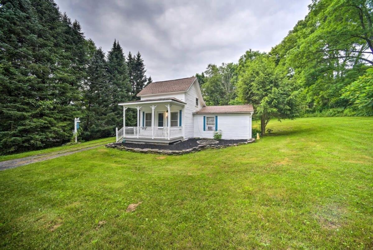 Cozy Milford Cottage On Half Acre W Deck & Grill Exterior foto